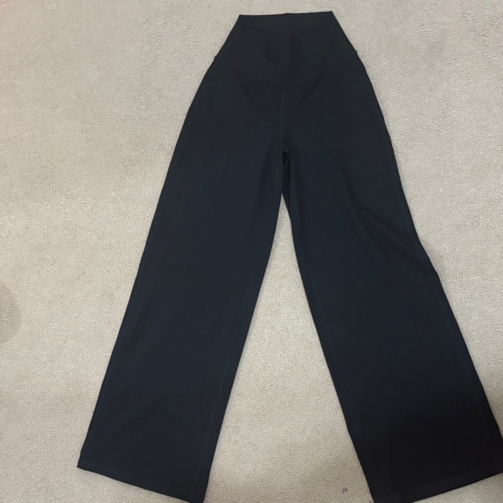 Women's Black Wide-Leg Pants
